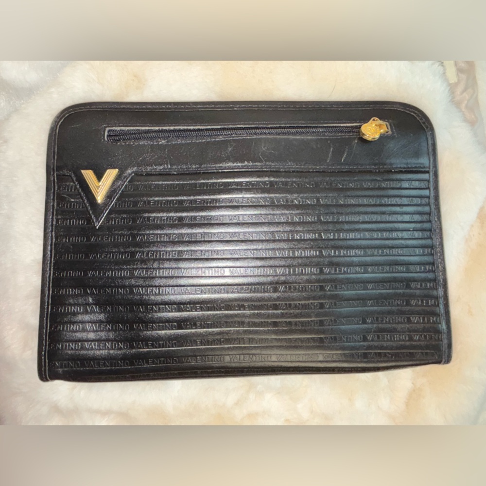 Vintage- Valentino Leather Black Bag Embossed